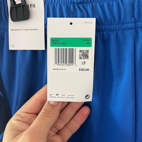 Nike Dri-fit basketball boys shorts NWT blue and black geometric drawstring shor - Picture 4 of 4